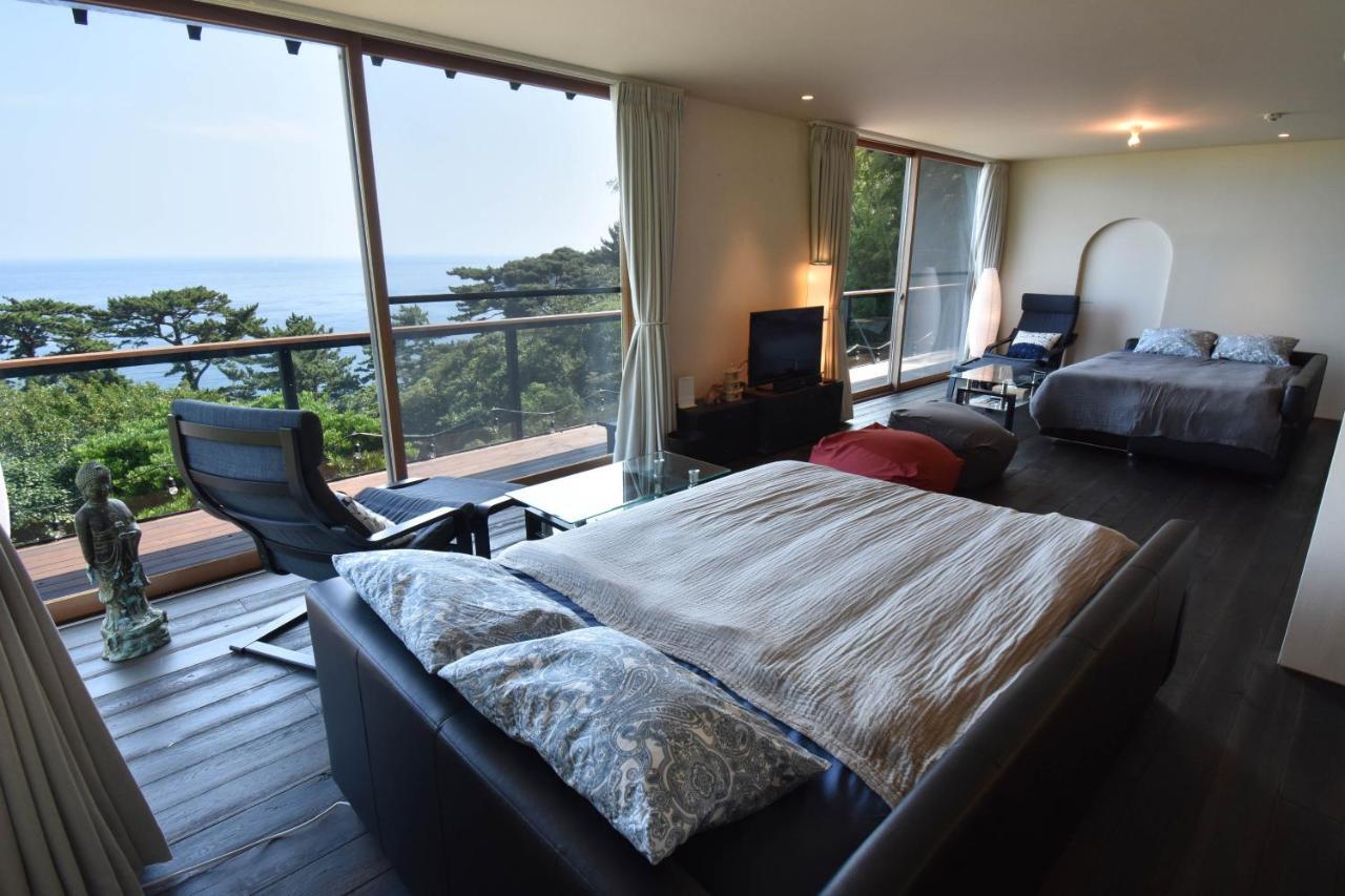 Villa 伊豆稲取テラス-寛道- à Shimoda  Extérieur photo